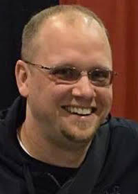 Headshot of Smith College Campus Safety officer Steve Mish