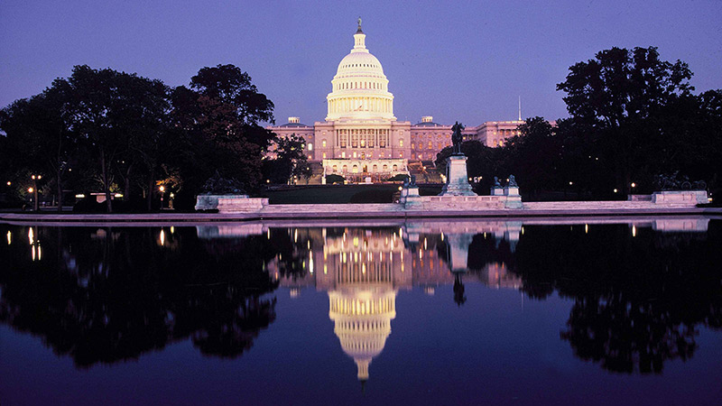 Photo of the U.S. Capital Building at Night