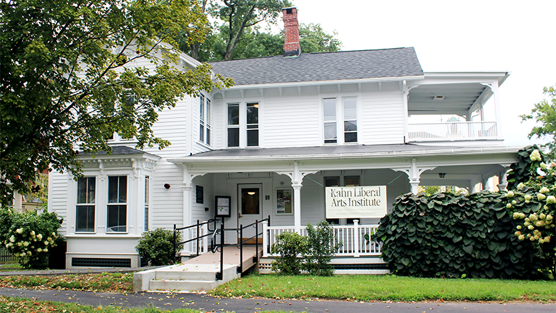 Photo of the Kahn Institute building