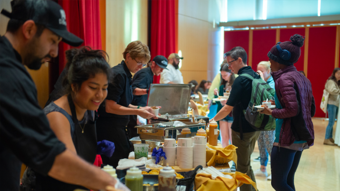 Students and dining staff.