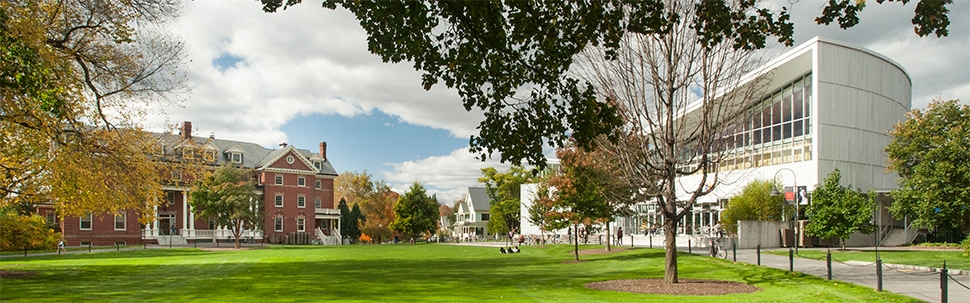 Panoramic shot showing Chapin House and the Campus Center