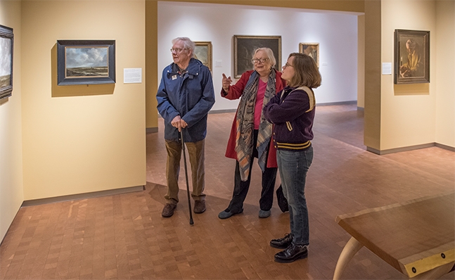 Visiting the Museum at Family Weekend 2016