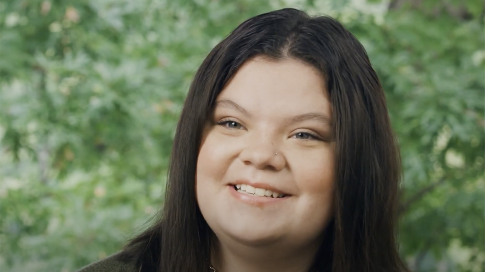 Headshot of Delia Haston '25